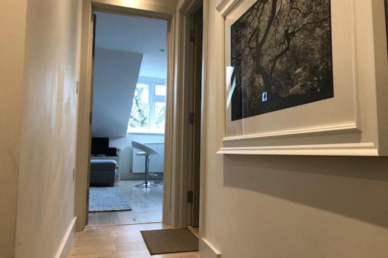 Stylish 2 Bed In West Hampstead * Londra