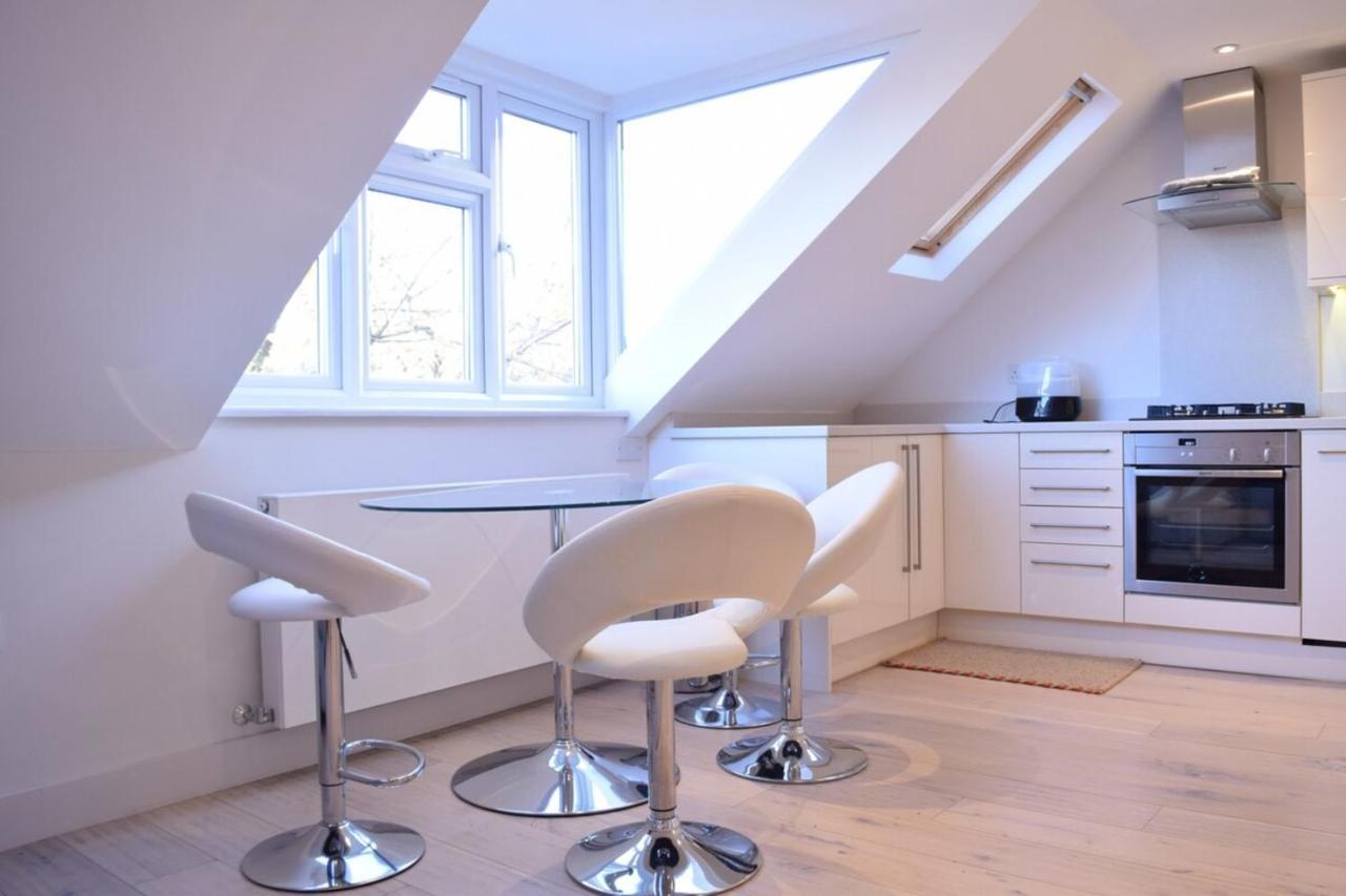 Appartamento Stylish 2 Bed In West Hampstead Londra
